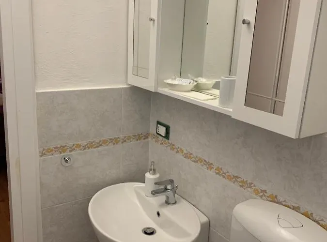 Rialto Bed & Breakfast 3*